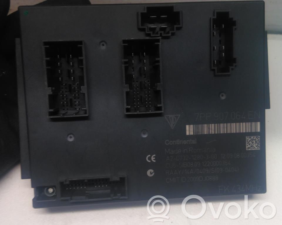Porsche Cayenne (92A) Central body control module 