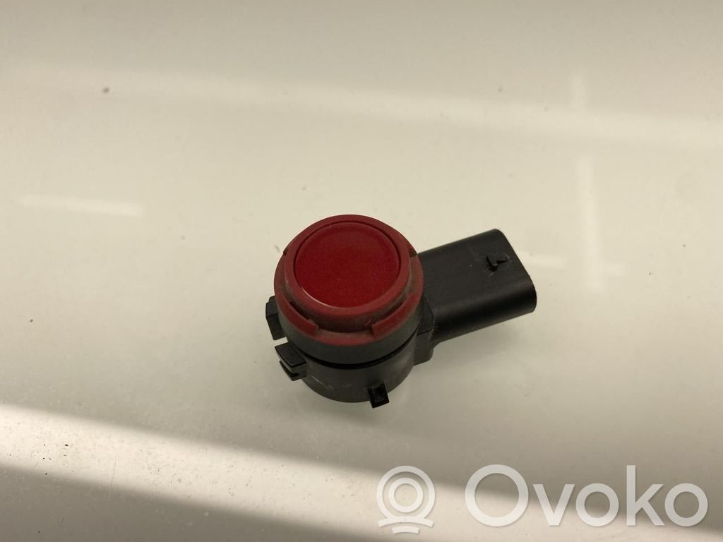 Tesla Model Y Parkavimo (PDC) daviklių jungtukas 