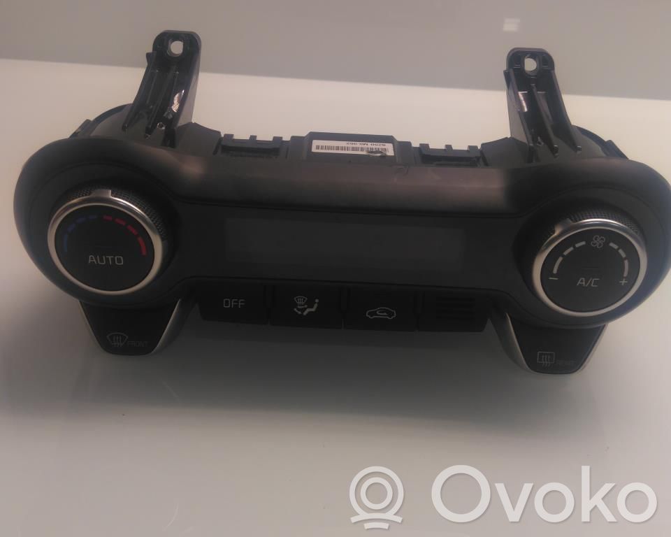 KIA Stonic Climate control/heater control trim 