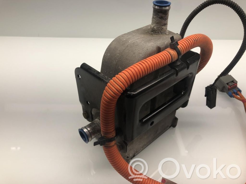 Tesla Model S Electric battery heater 