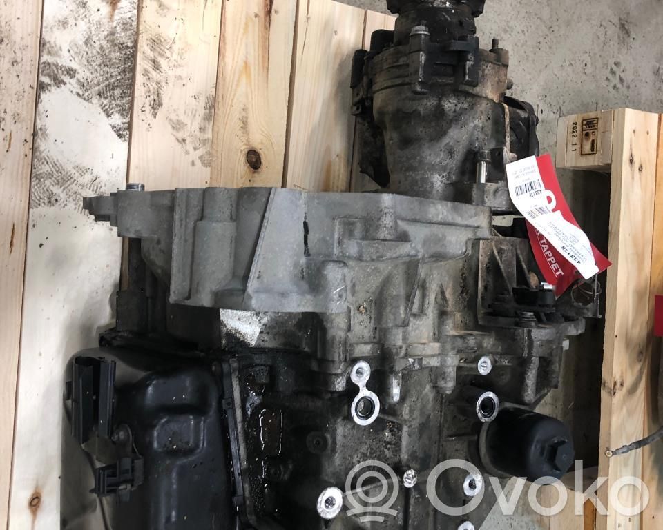 Volkswagen PASSAT B7 Caja de cambios automática 