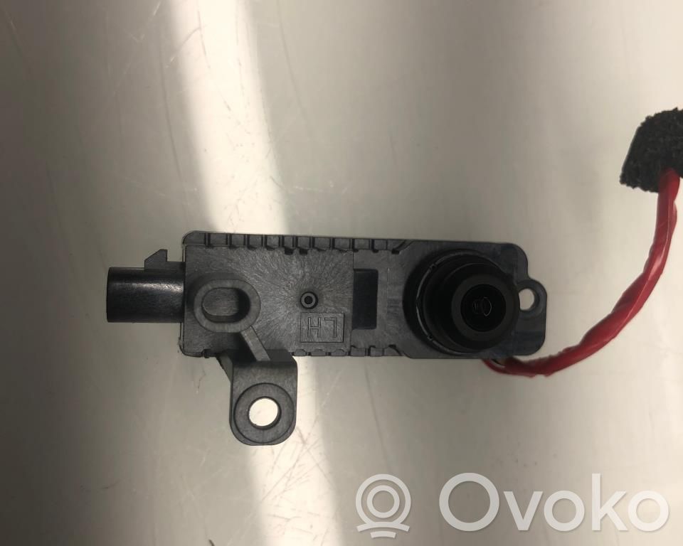 Tesla Model Y Windshield/windscreen camera 