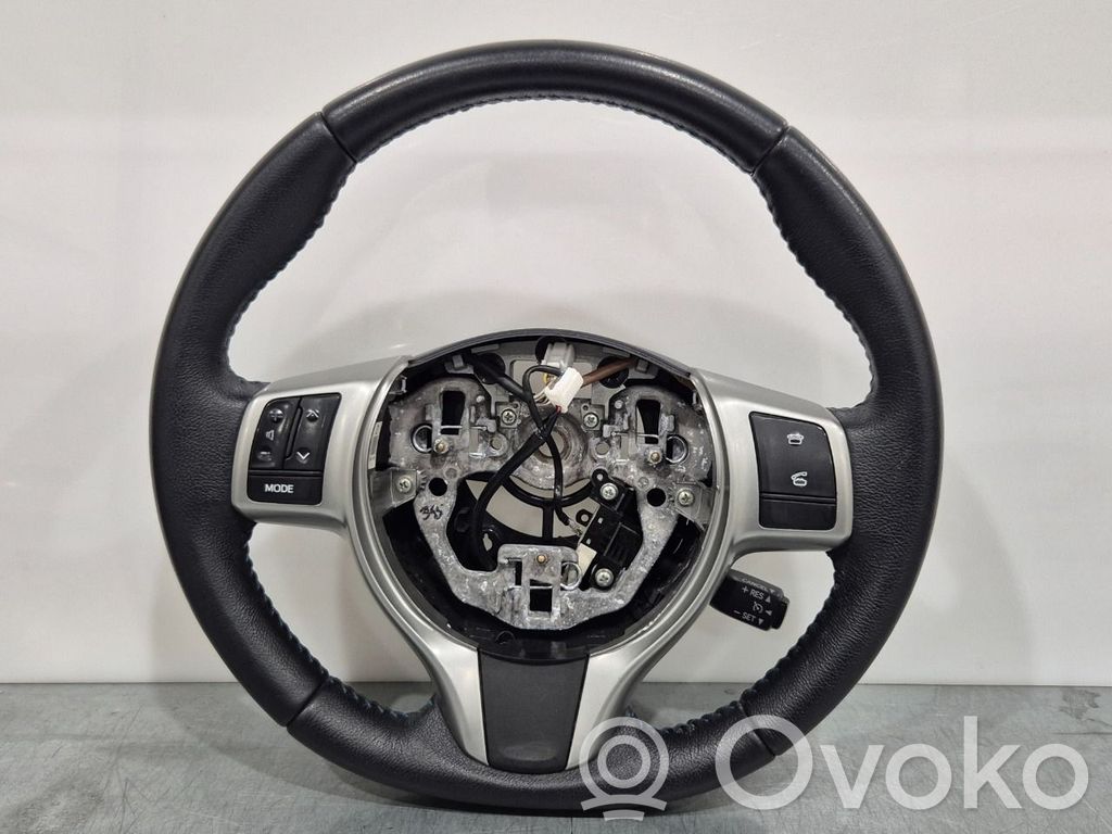 Toyota Yaris Ohjauspyörä 