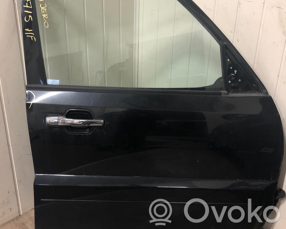 Mitsubishi Pajero Priekinės durys 