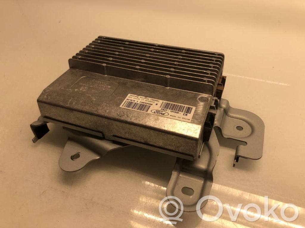 Ford Mustang VI Wzmacniacz audio 