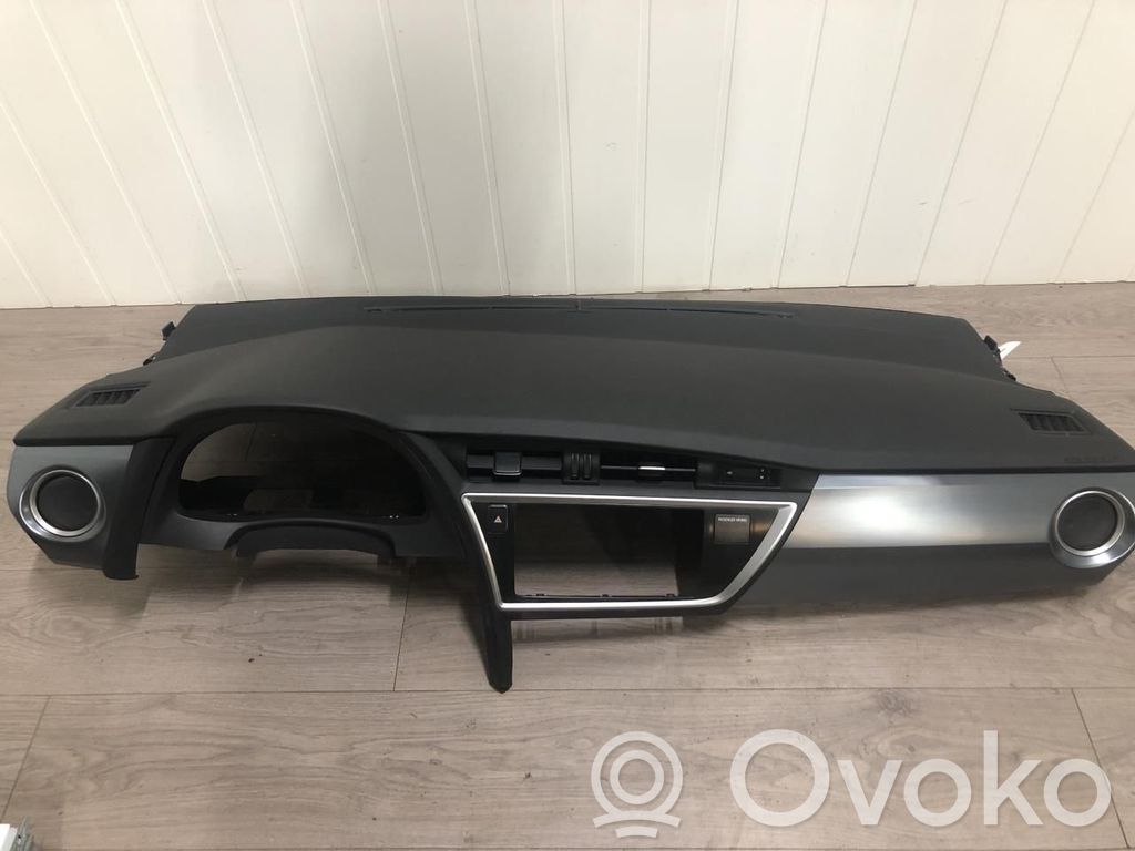 Toyota Auris E180 Panel de instrumentos 