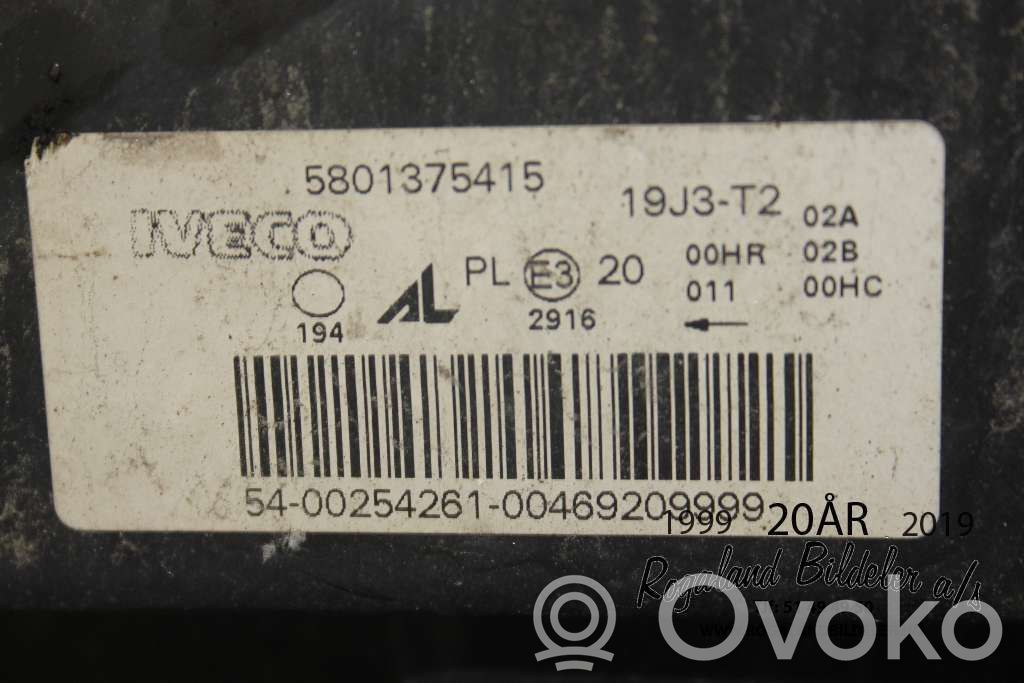 Iveco Daily 6th gen Scheinwerfer 