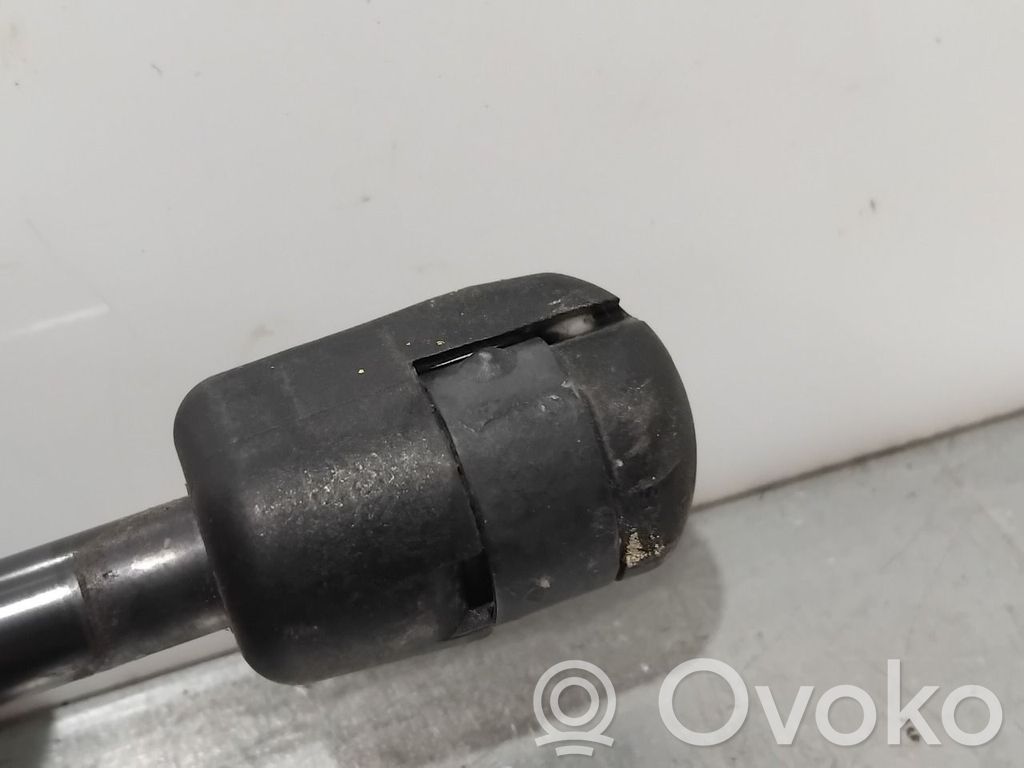 Suzuki Swift II Tailgate/trunk strut/damper 