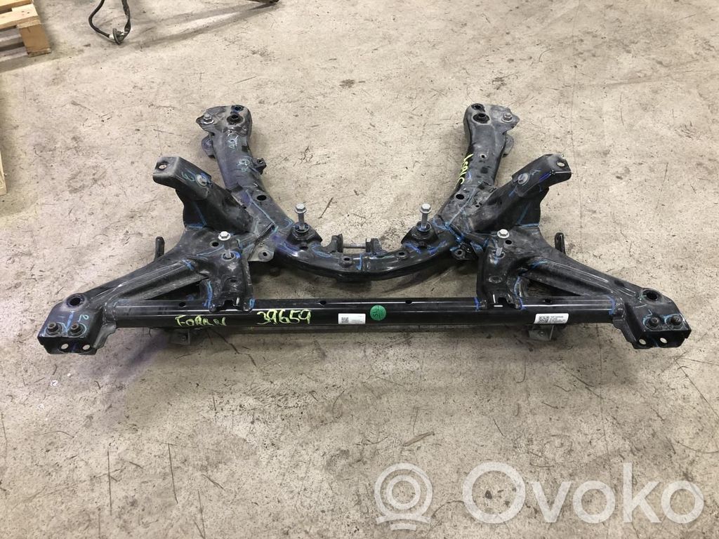 Tesla Model 3 Priekinis traversas 