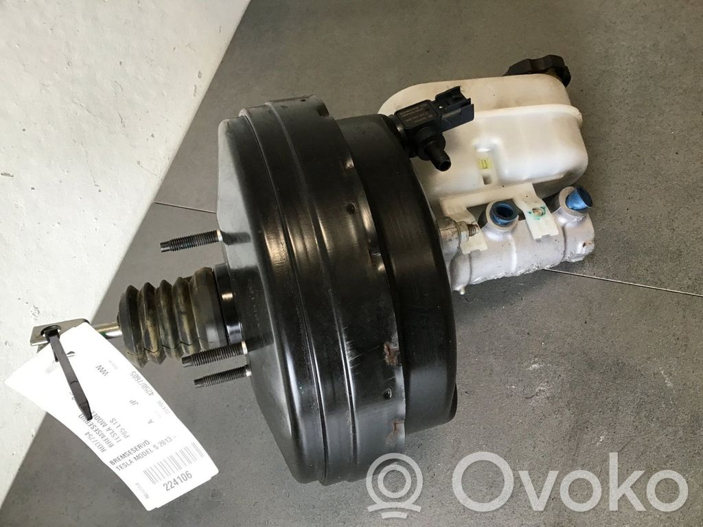 Tesla Model S Bremskraftverstärker 