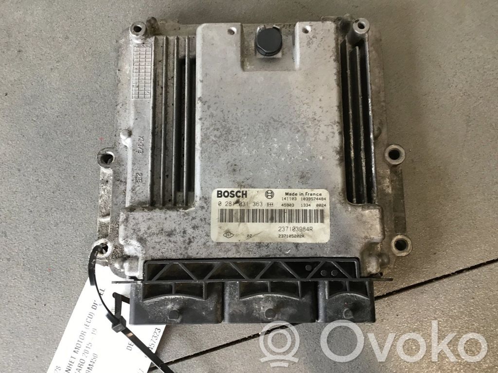 Opel Vivaro Engine control unit/module ECU 
