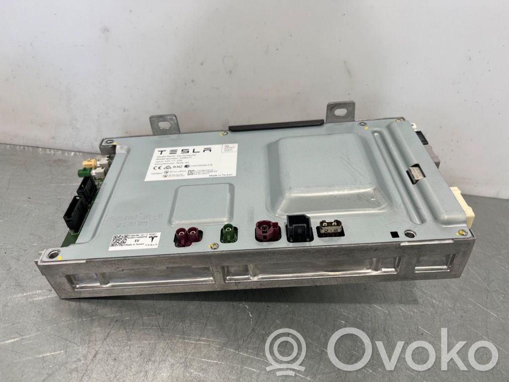 Tesla Model 3 Other control units/modules 