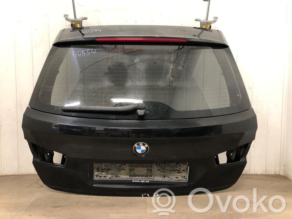 BMW 5 F10 F11 Takaluukun/tavaratilan kansi 