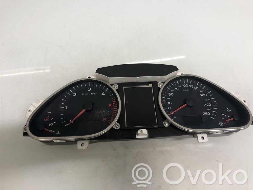 Audi Q7 4L Tachimetro (quadro strumenti) 