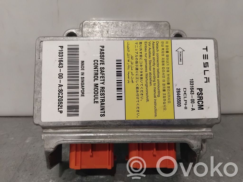 Tesla Model S Airbag control unit/module 