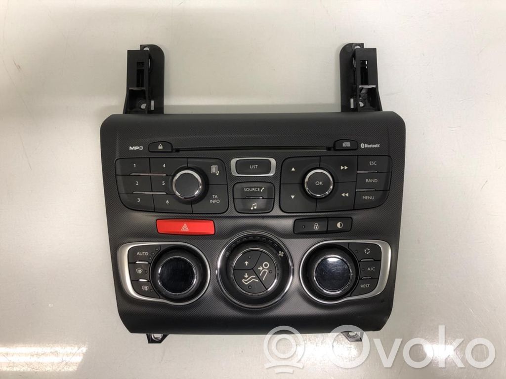 Console centrale, commande chauffage/clim   6452V9,6452V9