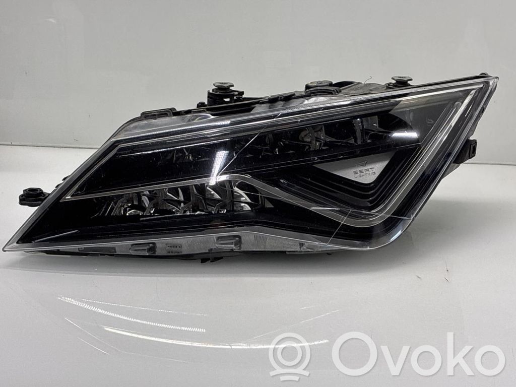 Seat Leon (5F) Phare frontale 