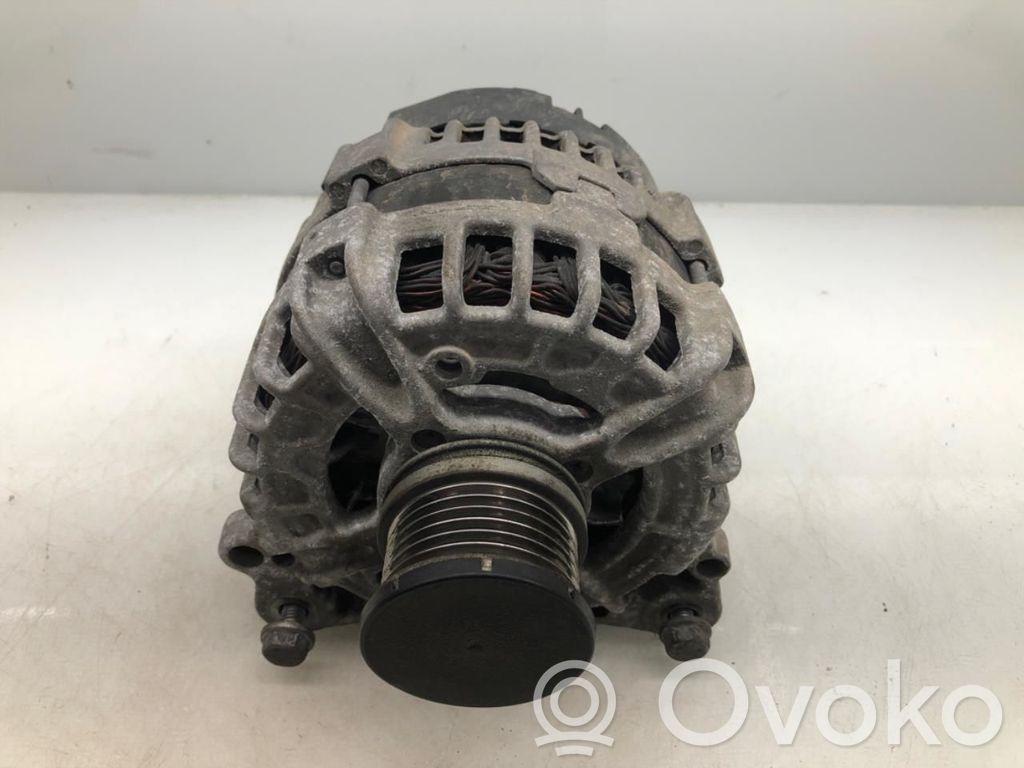 Audi A4 S4 B8 8K Generatorius 
