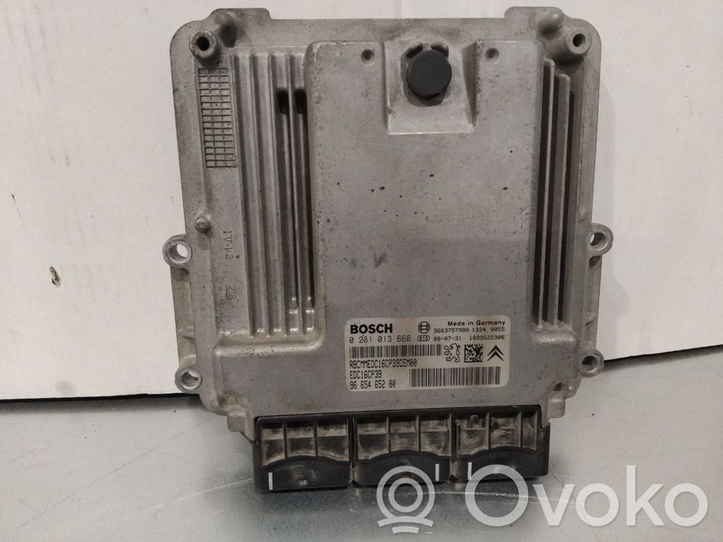 Mitsubishi Outlander Engine control unit/module ECU 