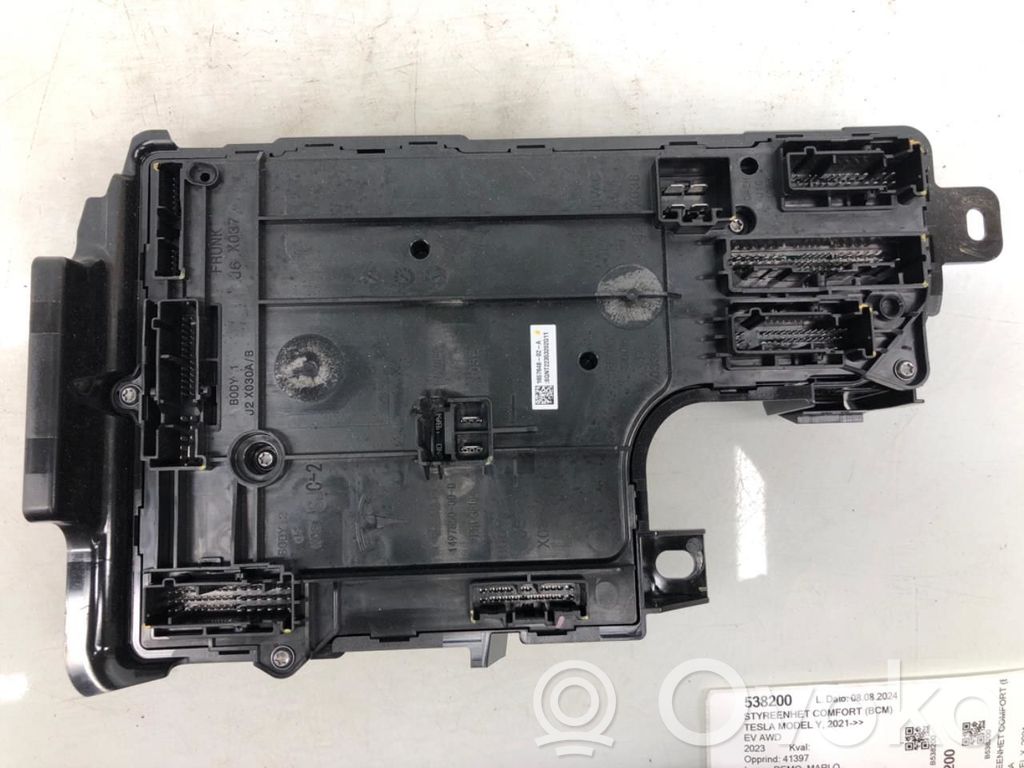 Central body control module   158399110D,158399110D