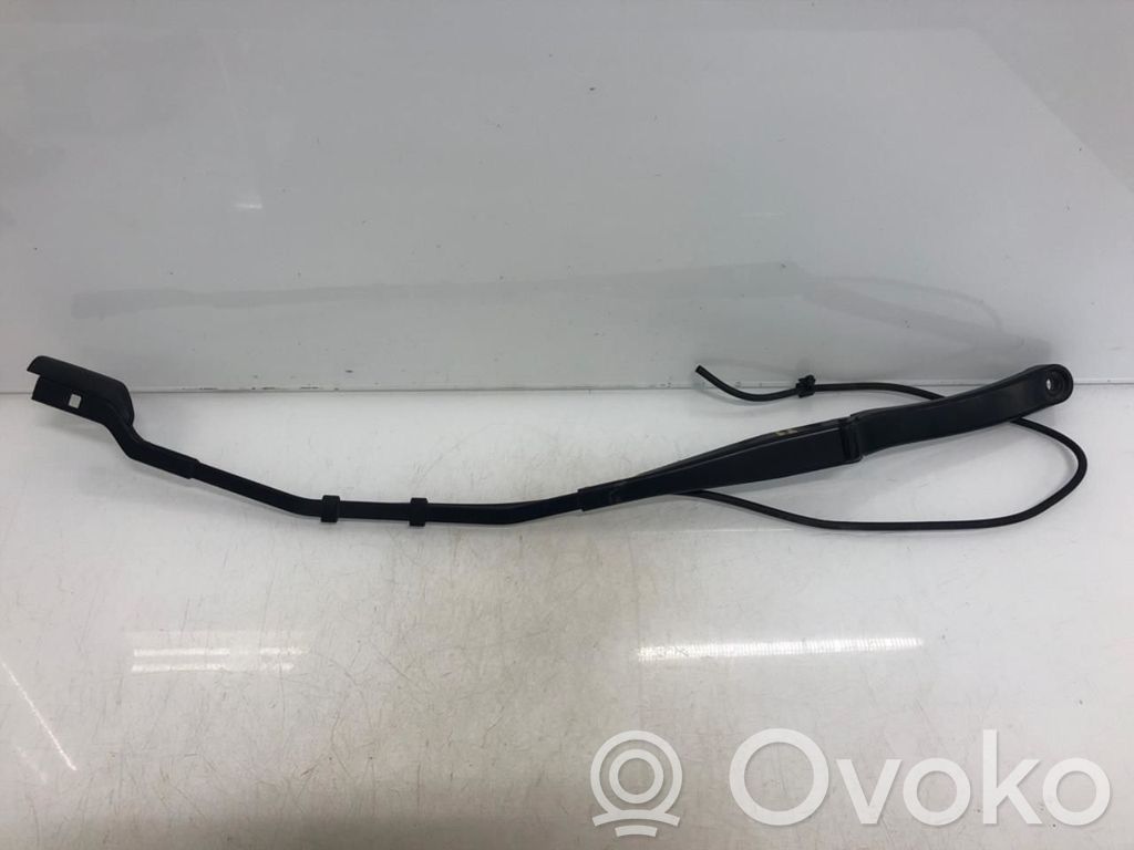 Tesla Model 3 Brazo del limpiaparabrisas delantero 