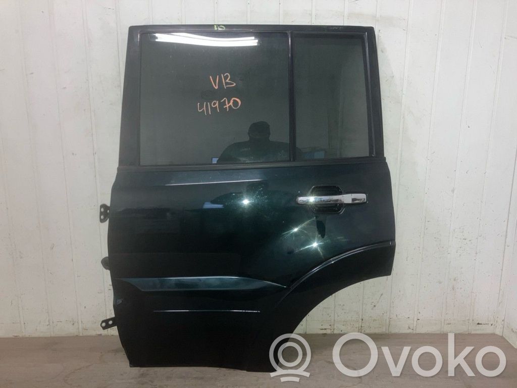 Mitsubishi Pajero Puerta trasera 