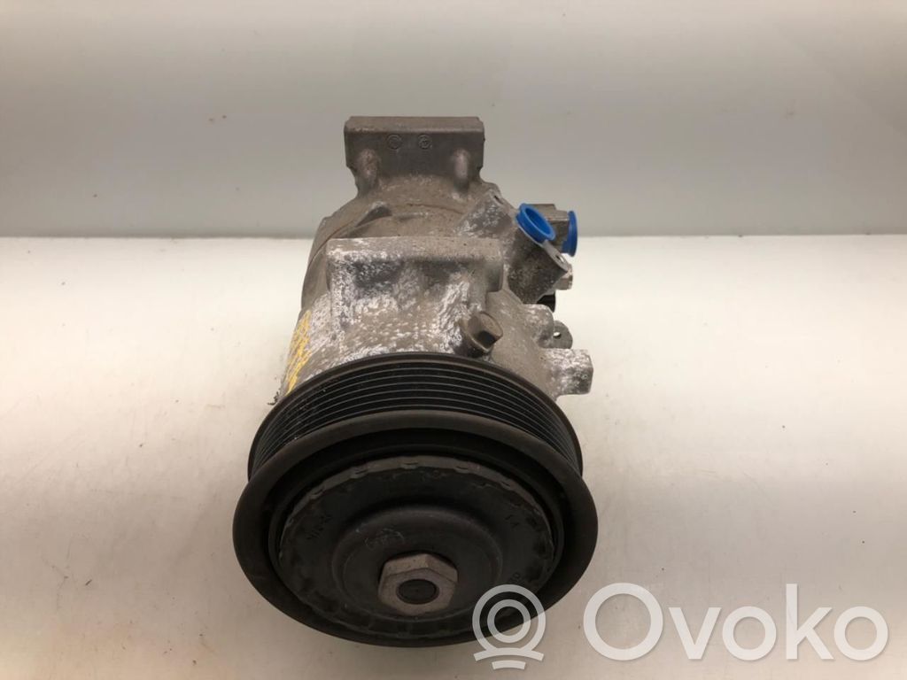 Toyota RAV 4 (XA40) Kompresor / Sprężarka klimatyzacji A/C 