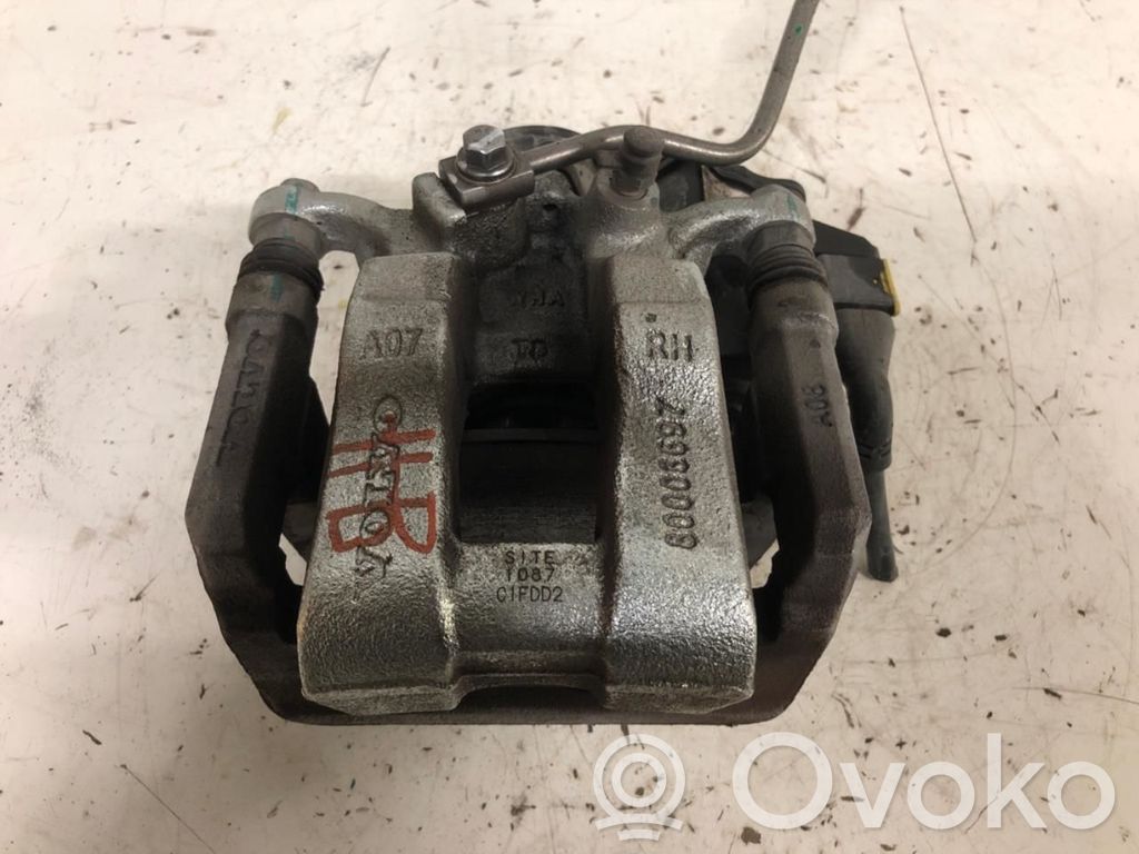 Volvo EX30 Takajarrusatula 