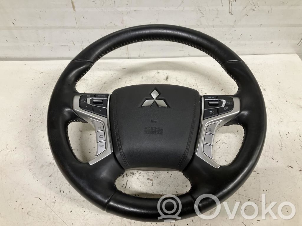 Mitsubishi Outlander Volan 