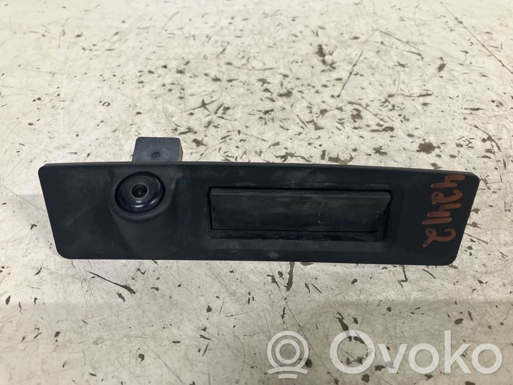 Tesla Model Y Atpakaļskata kamera 