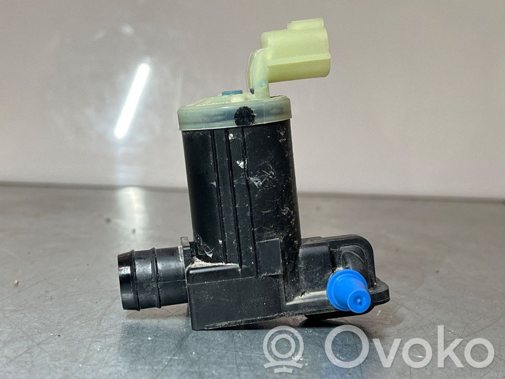 Mazda MX-30 Windscreen/windshield washer pump 