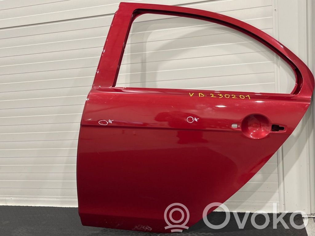 Mitsubishi Lancer VIII Aizmugurējās durvis 
