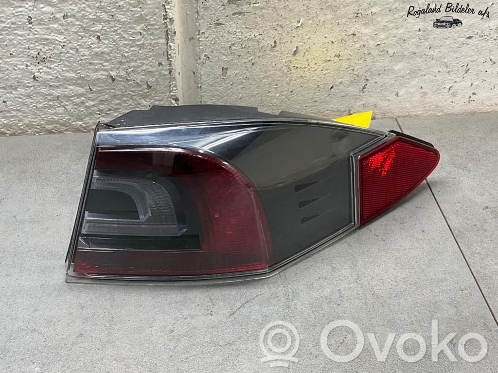 Tesla Model S Luci posteriori 