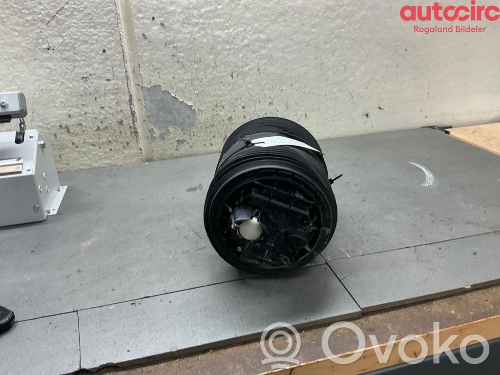 Audi Q7 4M Amortisseur suspension pneumatique