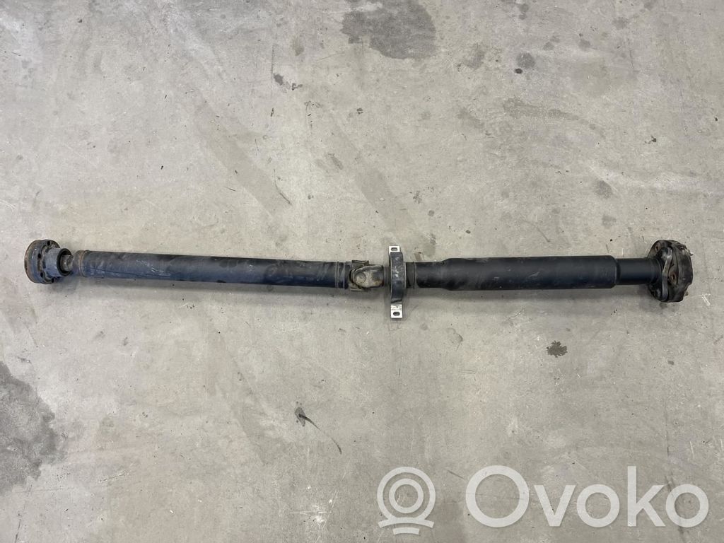 BMW 5 E60 E61 Kardāns komplektā 