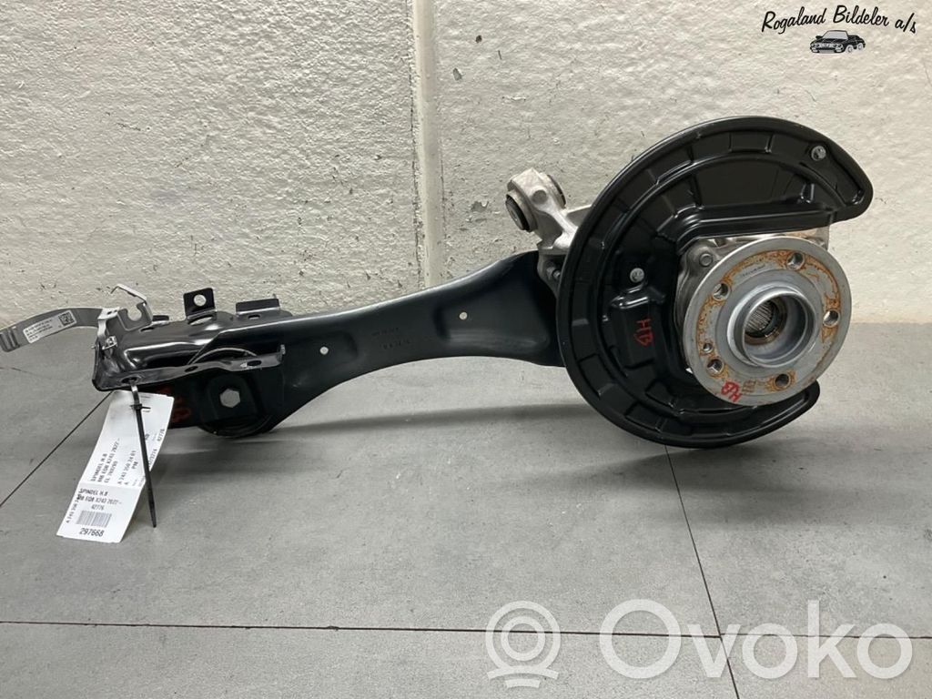 Mercedes-Benz EQB Fuso a snodo con mozzo ruota posteriore 