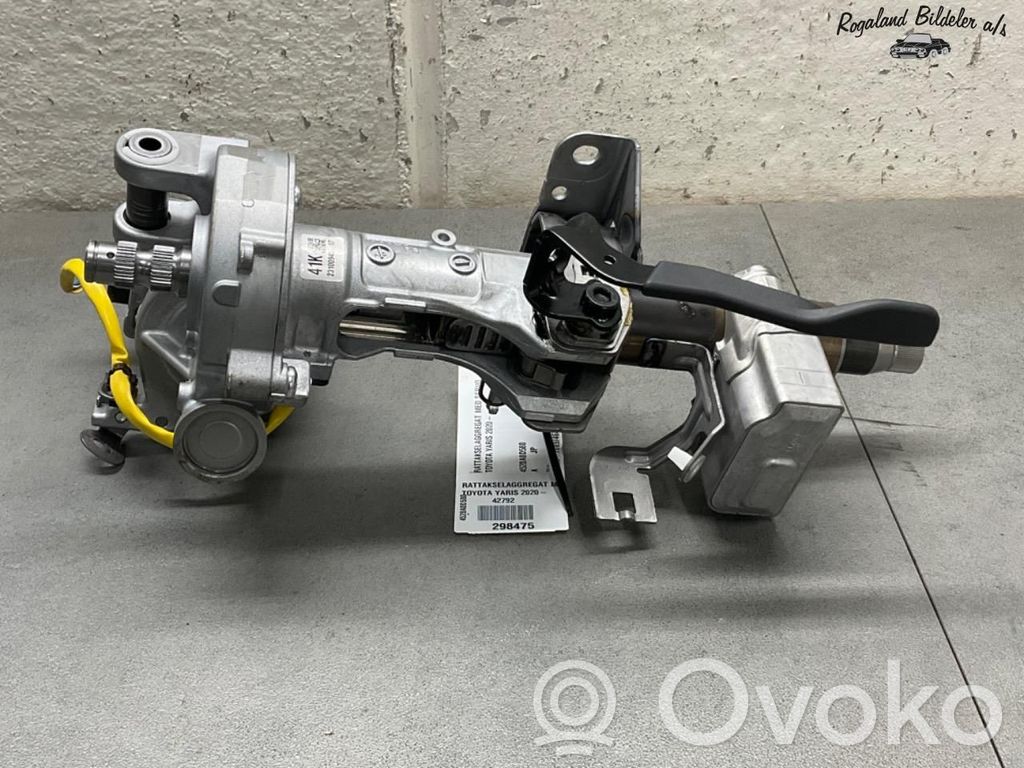 Toyota Yaris XP210 Set ax volan 