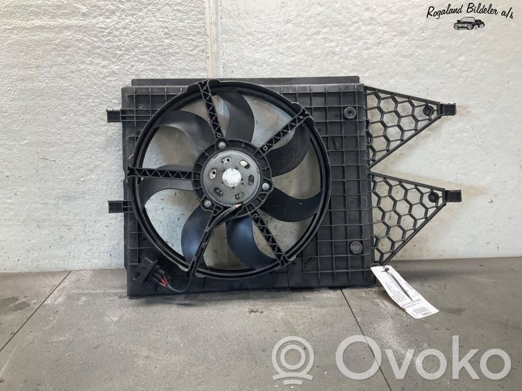 Volkswagen Polo V 6R Suport ventilator radiator 