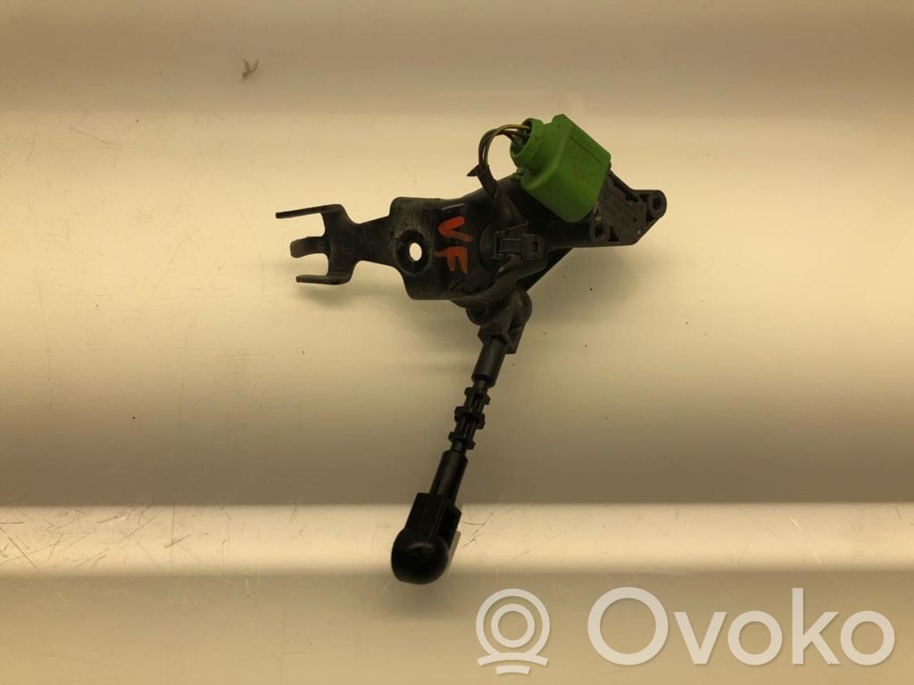 Audi e-tron Air suspension front height level sensor 