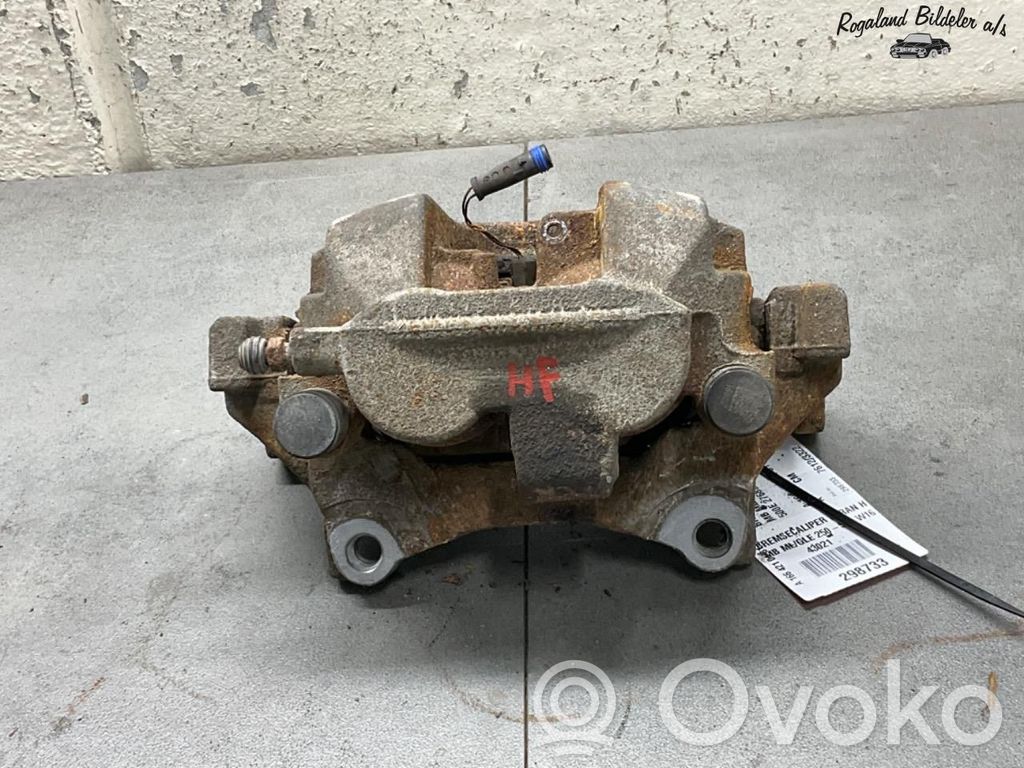 Mercedes-Benz GLE AMG (W166 - C292) Pinza del freno anteriore 