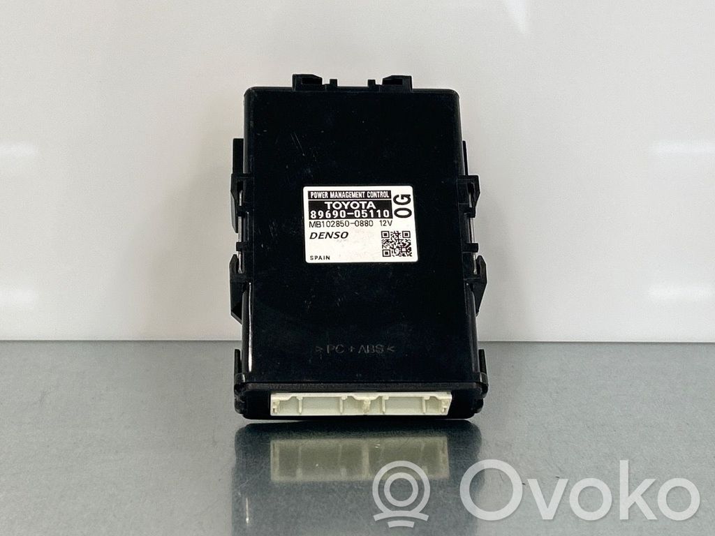 Toyota Avensis T270 Alte unități/module de control 