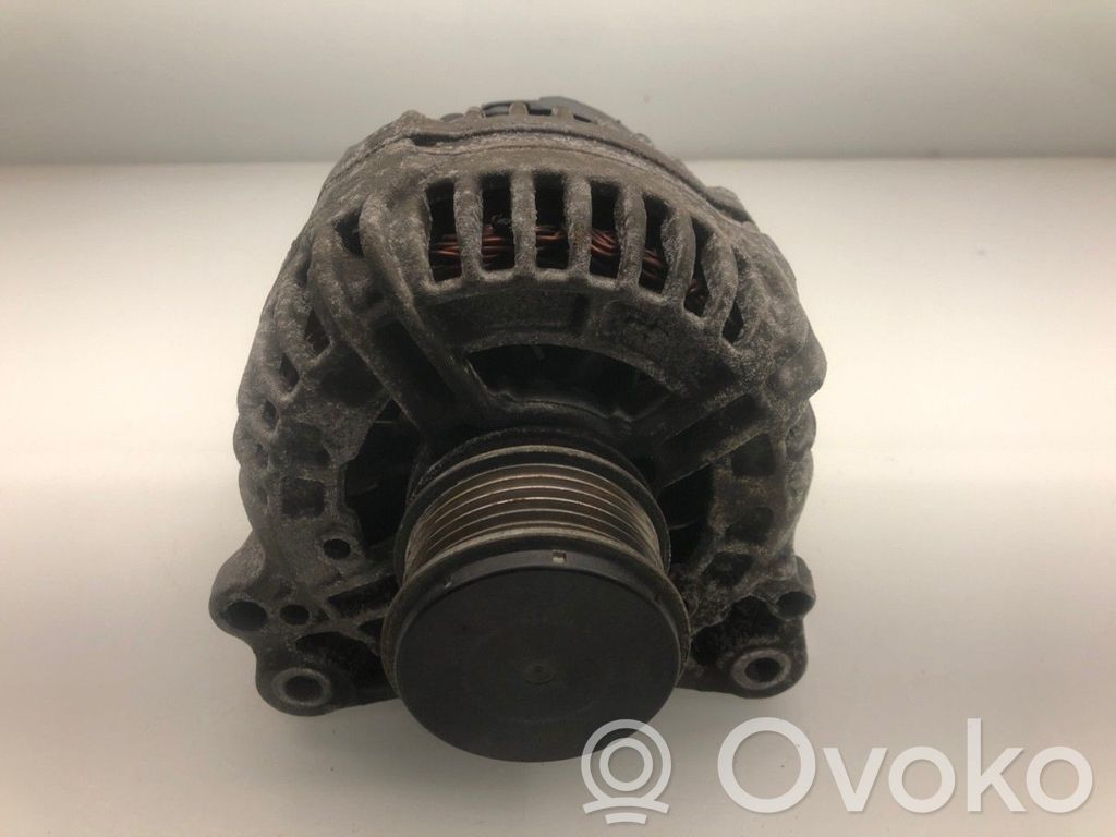 Volkswagen Touran II Ģenerators 
