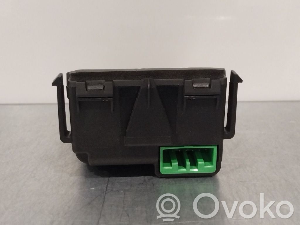 Mazda CX-5 Distronic sensor radar 