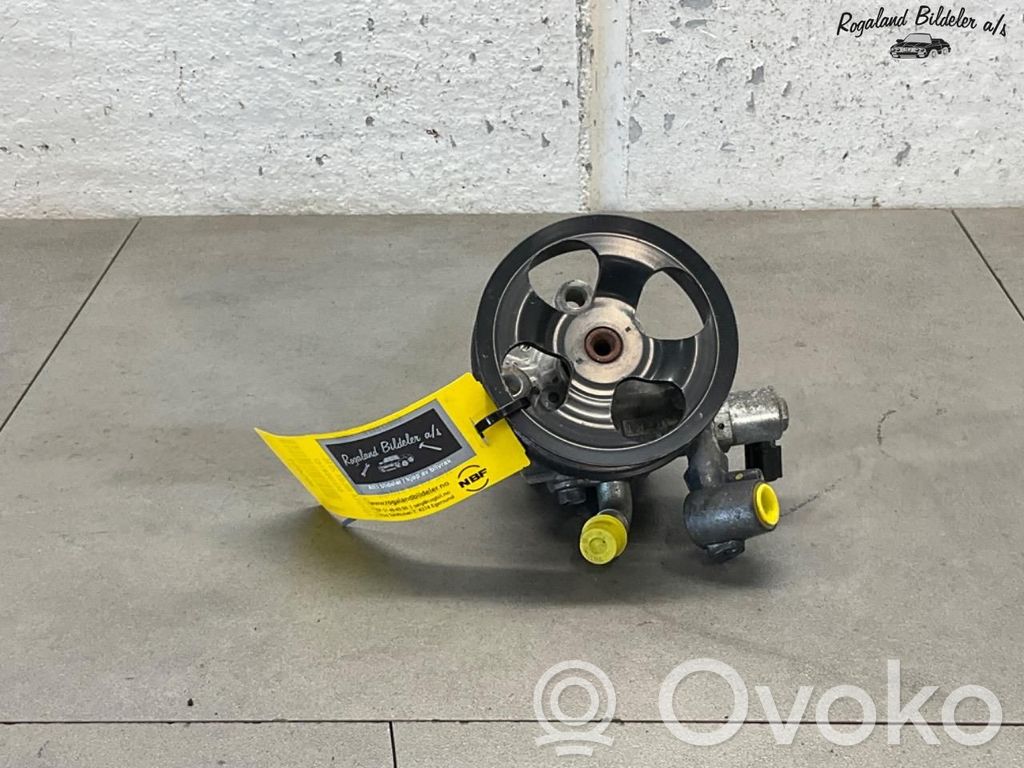 Toyota Hilux VIII Pompa servosterzo 