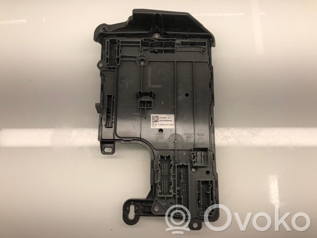 Tesla Model 3 Module de contrôle carrosserie centrale 