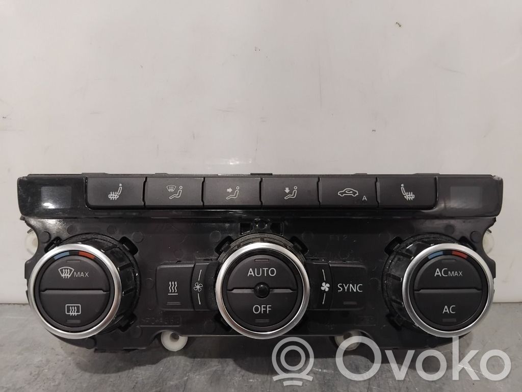 Volkswagen PASSAT B7 Panel klimatyzacji / Ogrzewania 