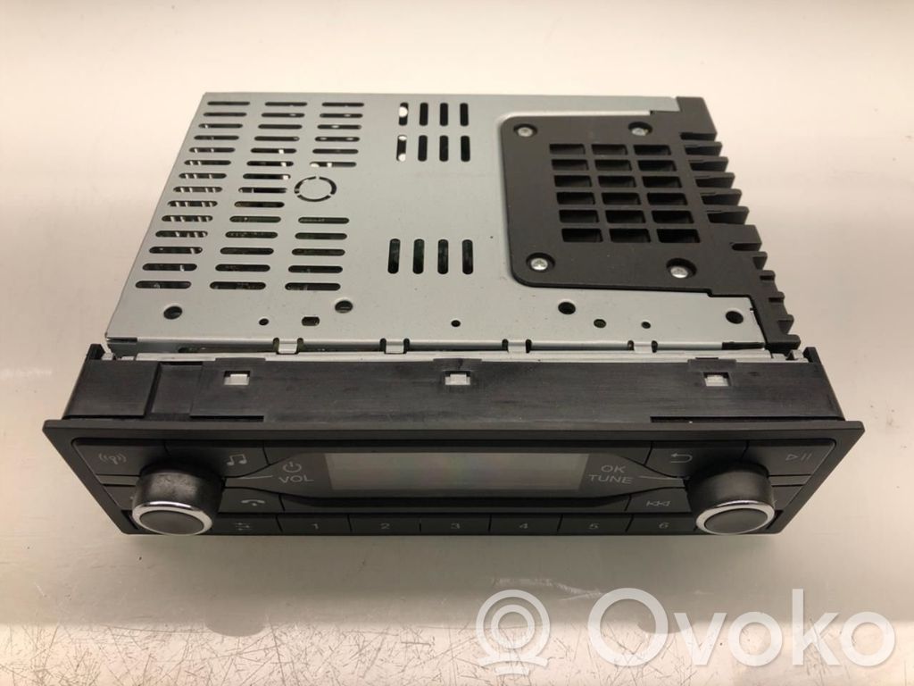 Ford Transit -  Tourneo Connect Panel / Radioodtwarzacz CD/DVD/GPS 