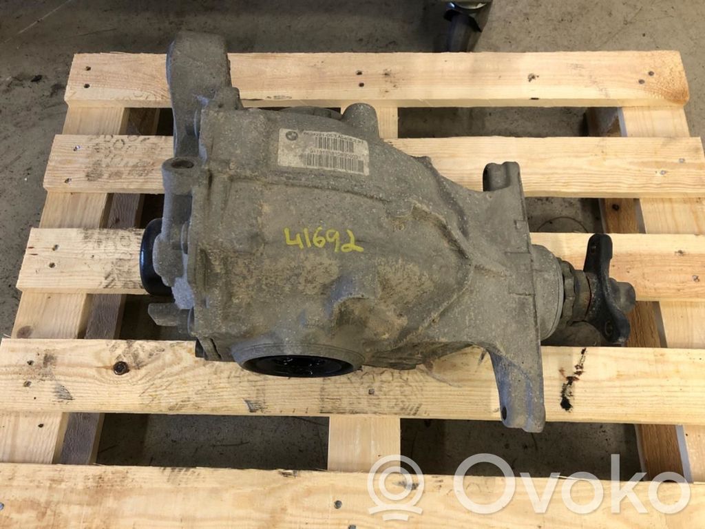 BMW 5 G30 G31 G38 Trave dell'asse posteriore 
