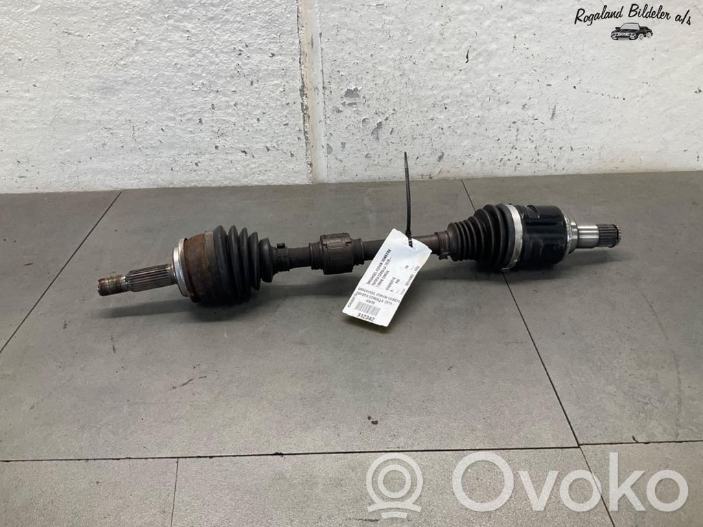 Toyota Corolla E210 E21 Priekinis pusašis 