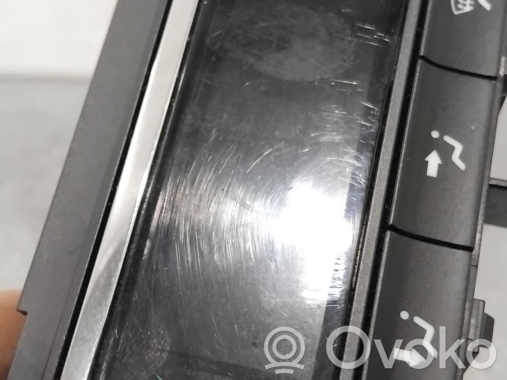 Ford Focus Climate control/heater control trim 